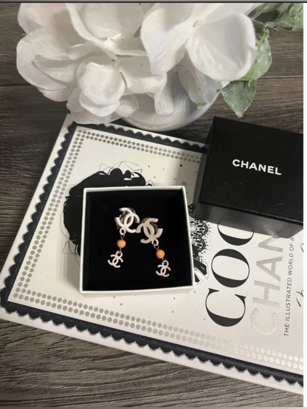 CHANEL Pink and Orange Interlocking CC Drop Earrings W/ Chanel BOX *COA -EUC